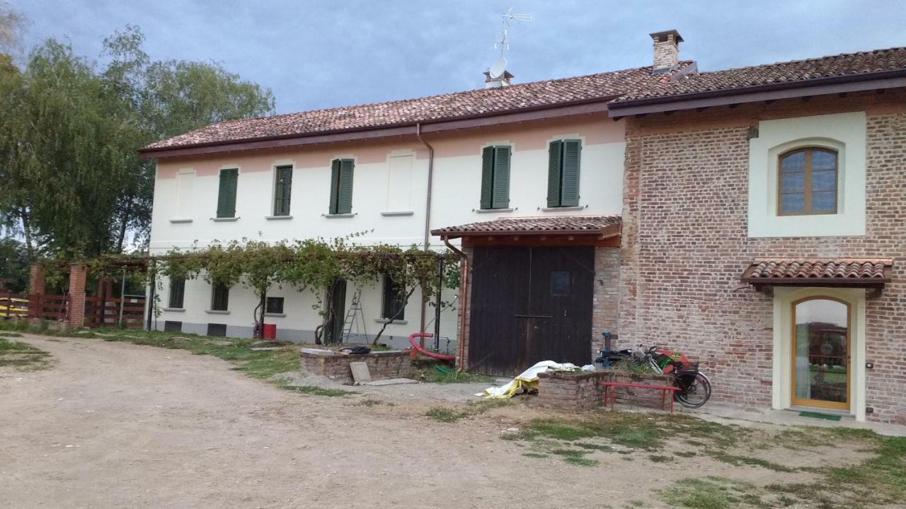 Agriturismo Cascina Poscallone Abbiategrasso Eksteriør bilde